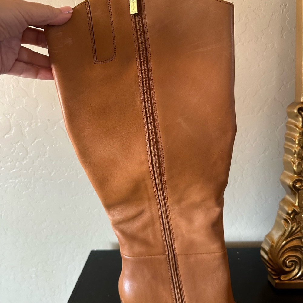 Vince Camuto X Emily Travis knee high boot EUC 9 wide calf - Picture 9 of 13